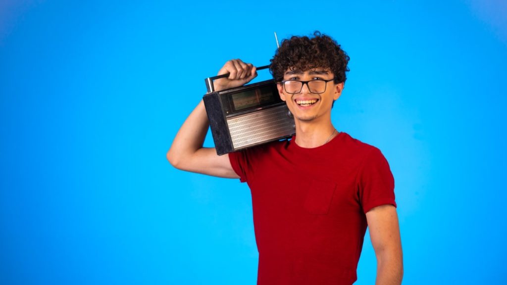 How-to-Listen-to-Free-Radio