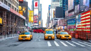 Advantages and Disadvantages of Advertisement