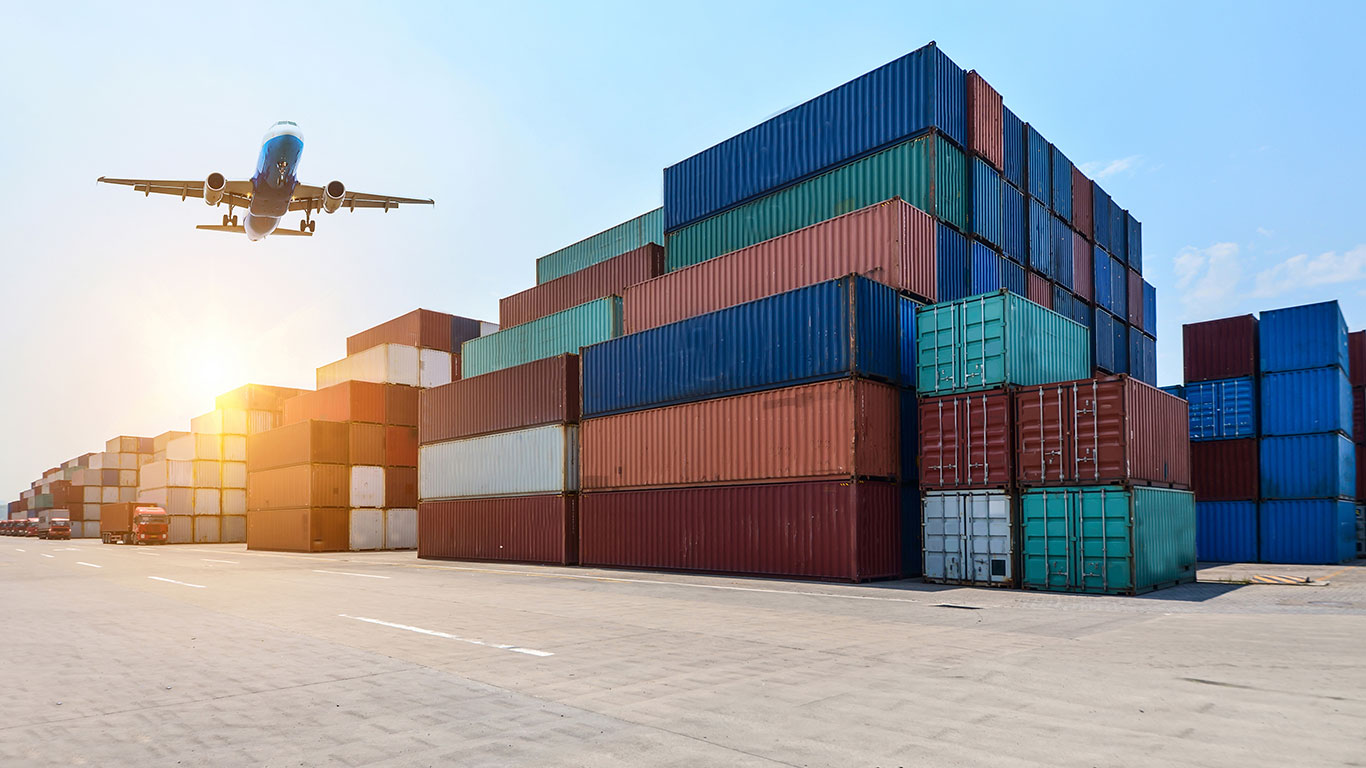Advantages and disadvantages of air transport tech quintal