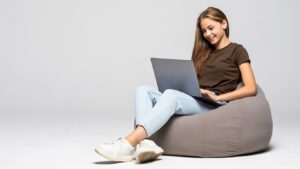 Advantages and Disadvantages of E-Learning