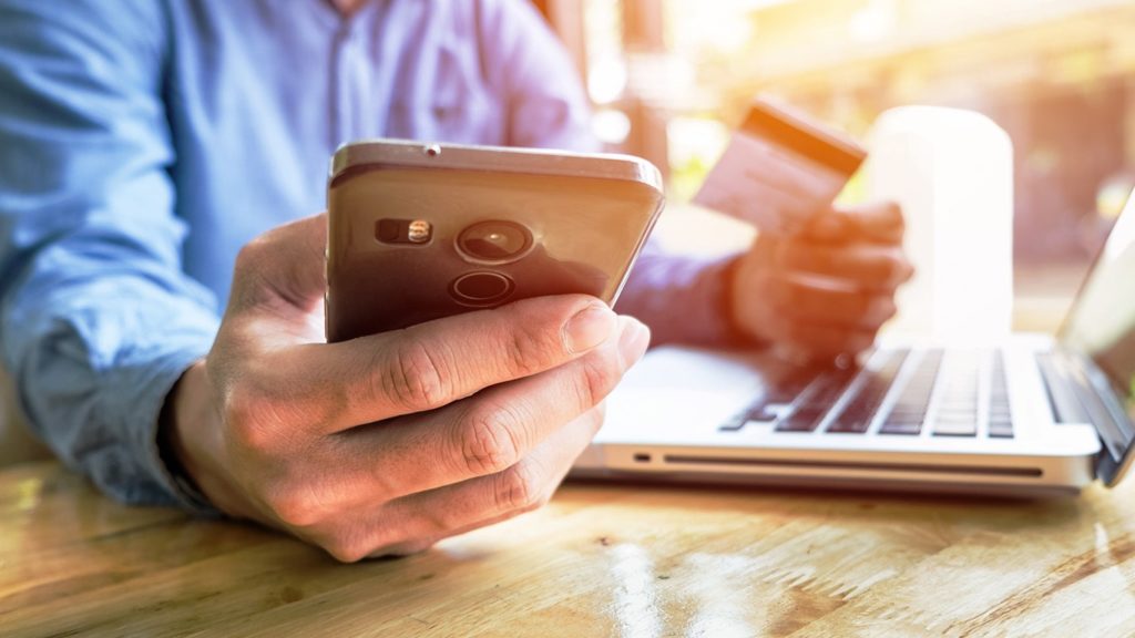 Advantages and Disadvantages of Internet Banking