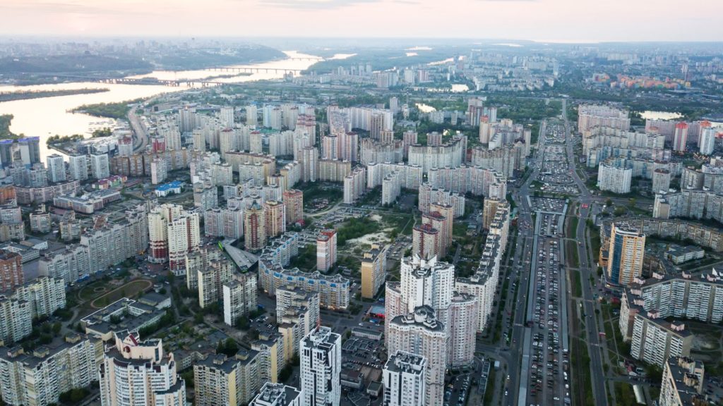 Advantages and Disadvantages of Aerial Photography